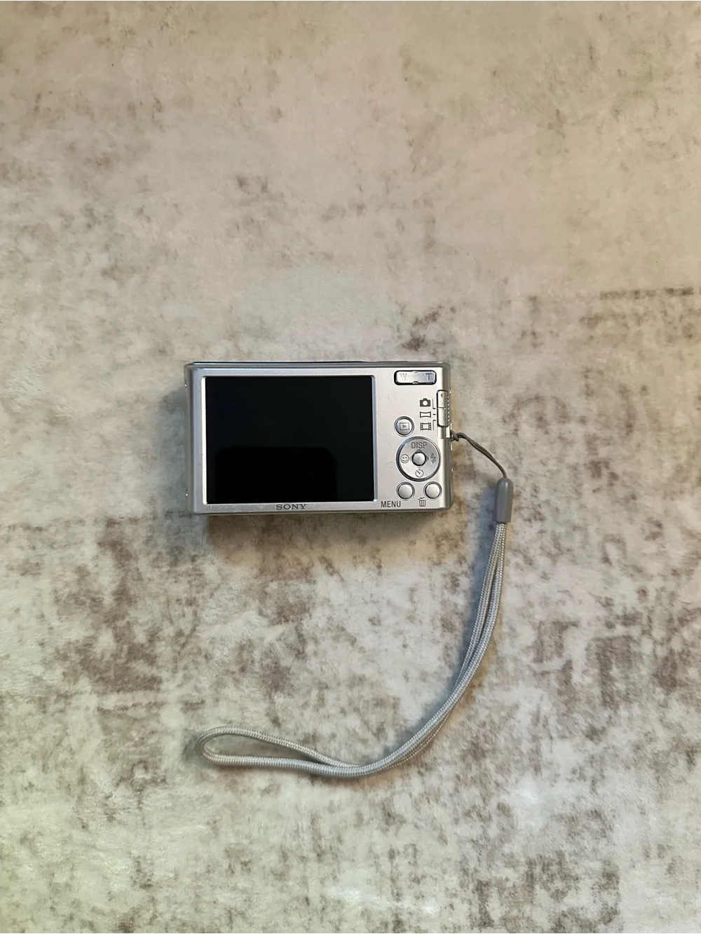 Sony Cyber-shot DSC-W830 Silver Digital Camera 20.1MP 8X Zoom